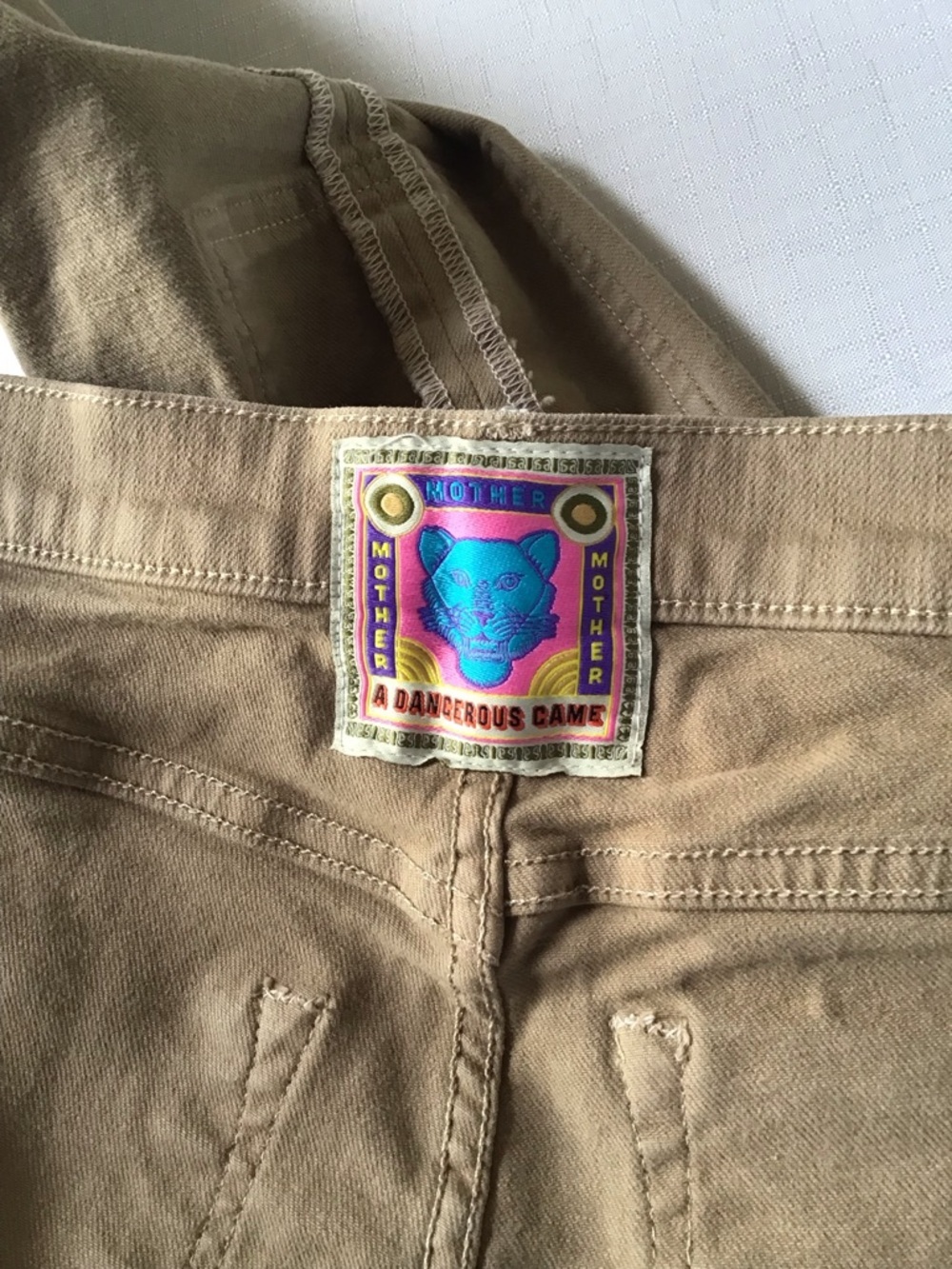 MOTHER Women’s Mid Rise Dazzler Cargo Ankle Jeans in Tan Size 25 Stretch - Picture 9 of 10